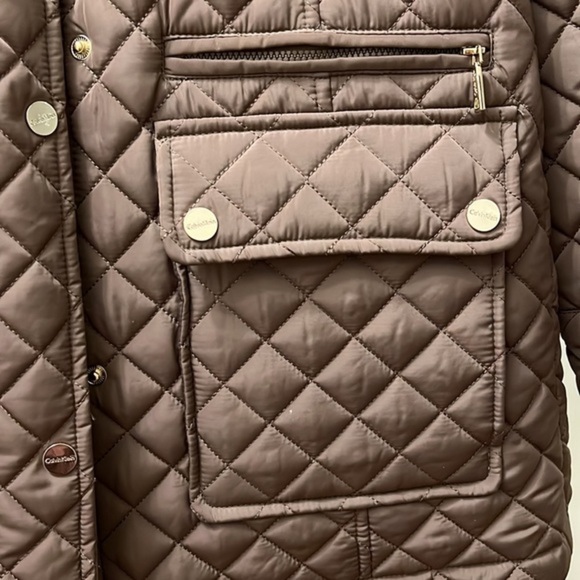 LIKE NEW CALVIN KLEIN WINTER PUFFER COAT WITH FUR HOOD - Size Small - Picture 5 of 15